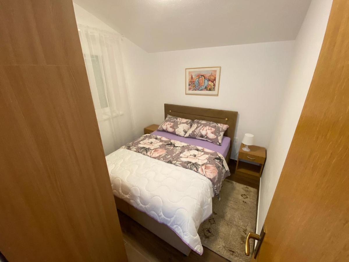 Apartment Soline Biograd Na Moru Esterno foto