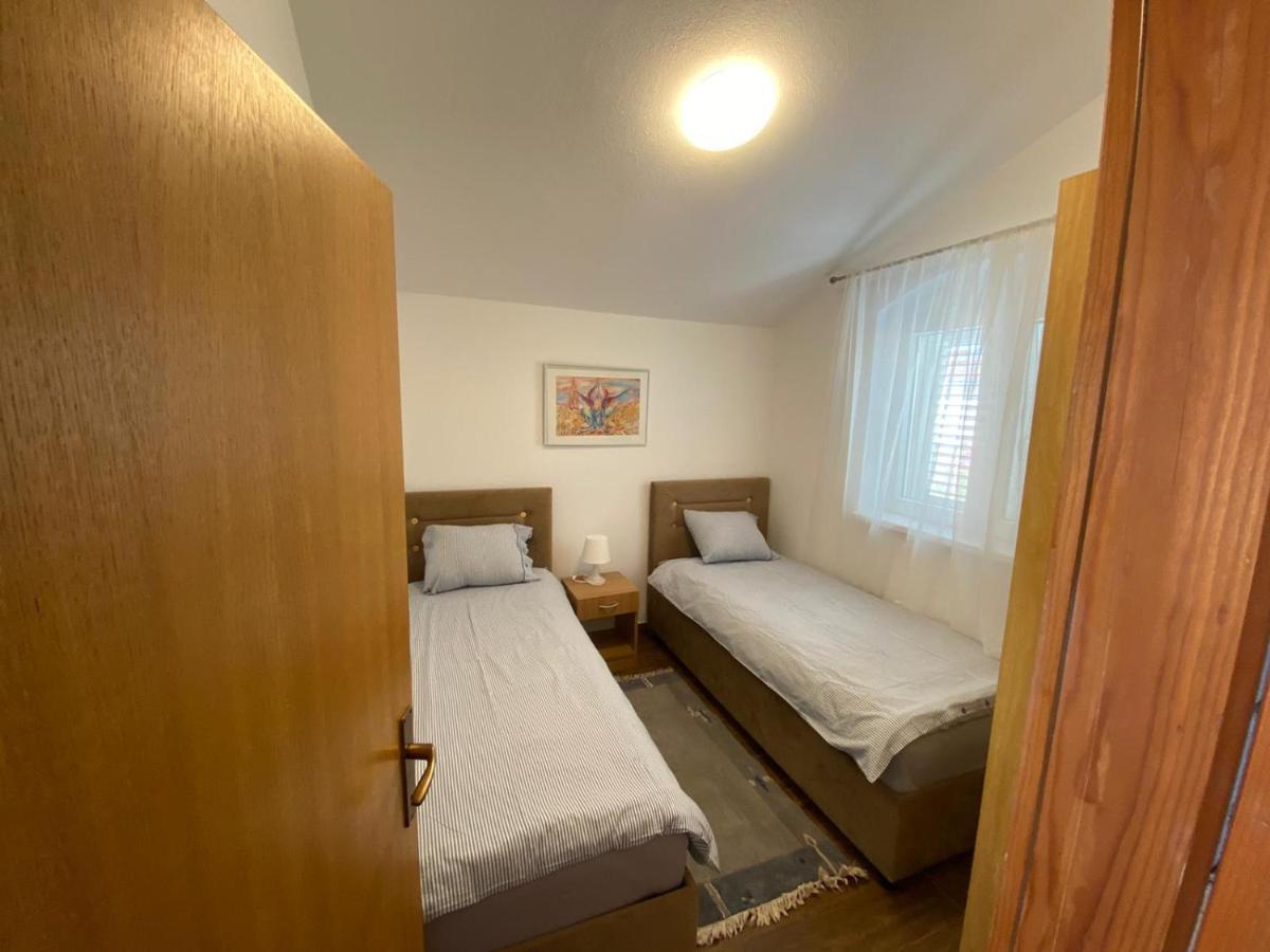 Apartment Soline Biograd Na Moru Esterno foto