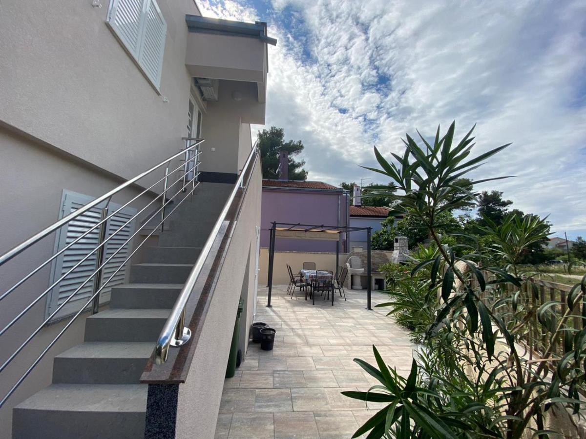 Apartment Soline Biograd Na Moru Esterno foto